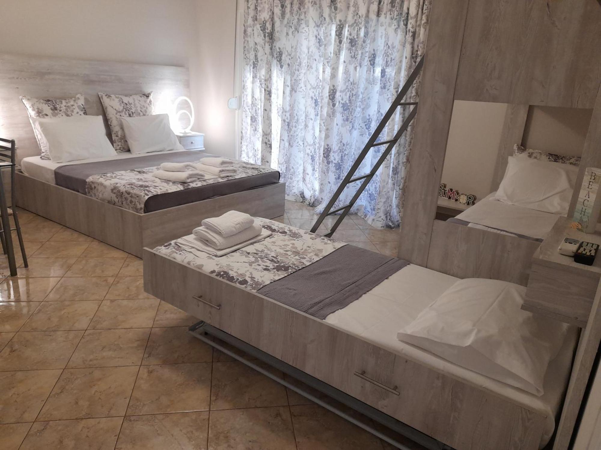 Studio Garden Apartment Nea Kallikrateia Phòng bức ảnh